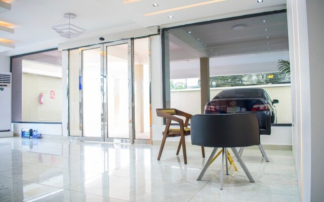 Ziroc Residence