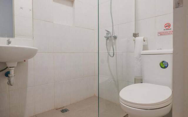 Reddoorz Plus Near Soekarno Hatta Airport Taman Mahkota