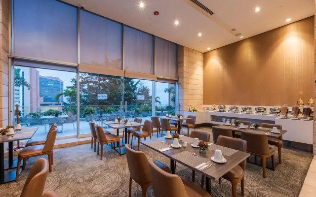 Estelar La Torre Suites