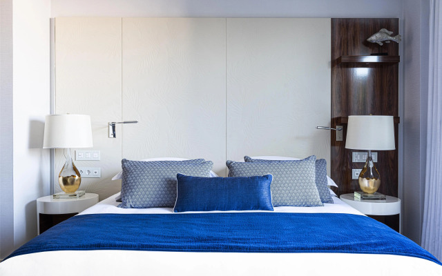 Martinez Hotel