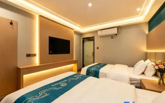 Wuhan Chengyi Intelligence Hotel (Zuoling New Town Branch)