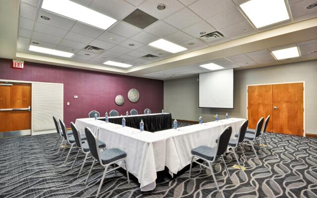 Homewood Suites by Hilton Cincinnati-Milford