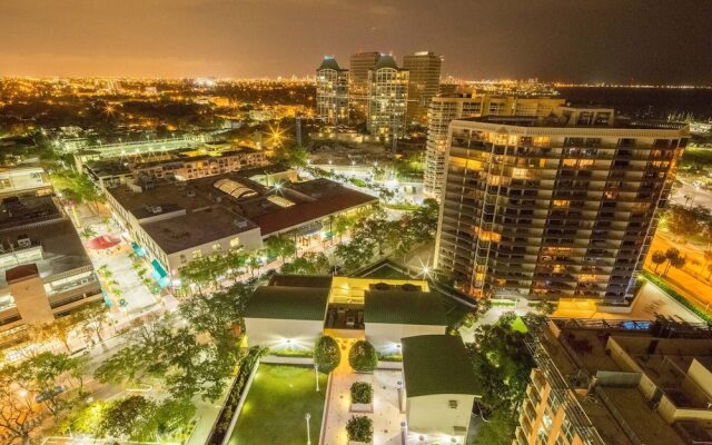 Ocean, Marina & City View Studio + Balcony #2