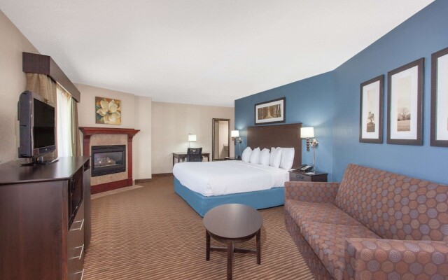 AmericInn Hotel & Suites Mankato — Conference Center