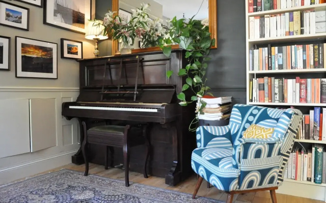 Lovely Garden Flat in Shepherds Bush