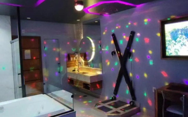 Motel Zurich (Adult Only)