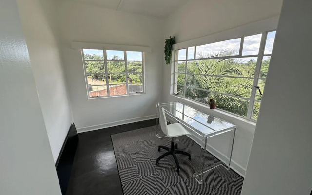 Spacious 2 bed Unit in Eastlea - 2228