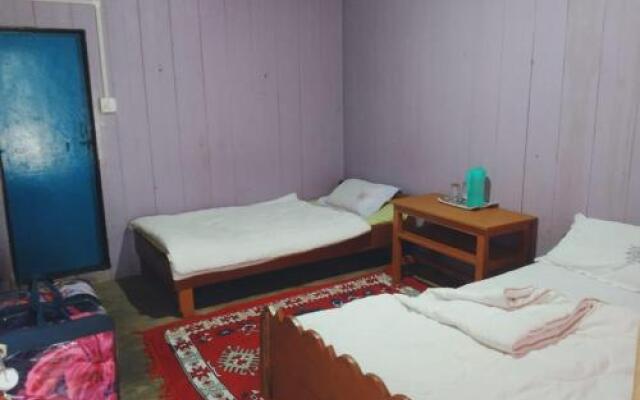 OurGuest Lachung Homestay