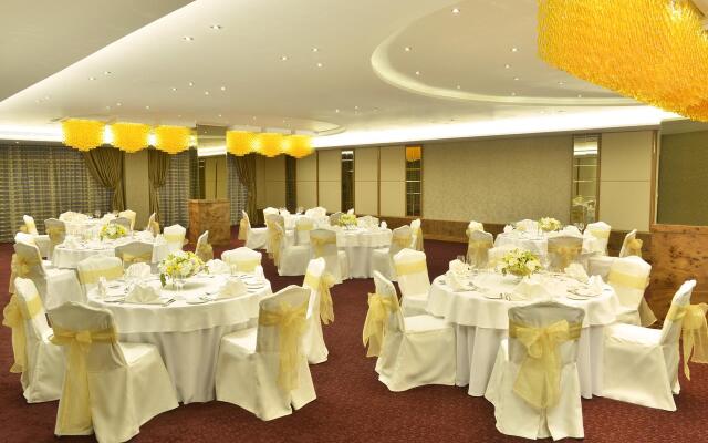 Swiss-Belhotel Seef Bahrain
