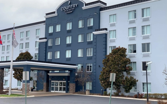 Country Inn & Suites by Radisson, Cookeville, TN