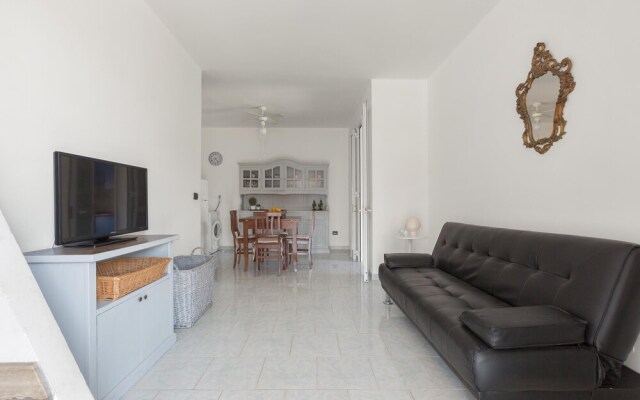 3542 Villa Beach by Barbarhouse