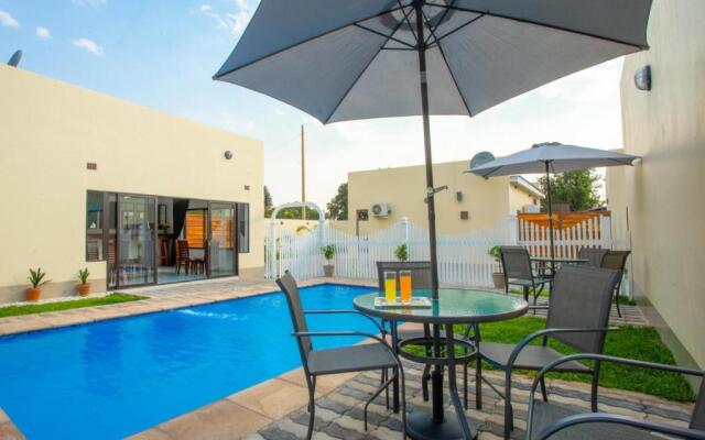 Pebble View Luxury Apartments