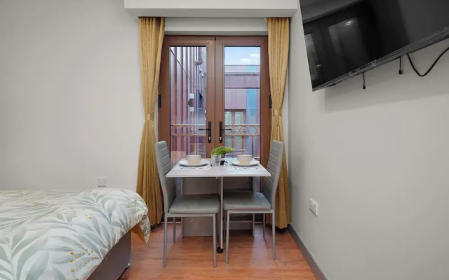 Ilford - East London Apartment - Greater London
