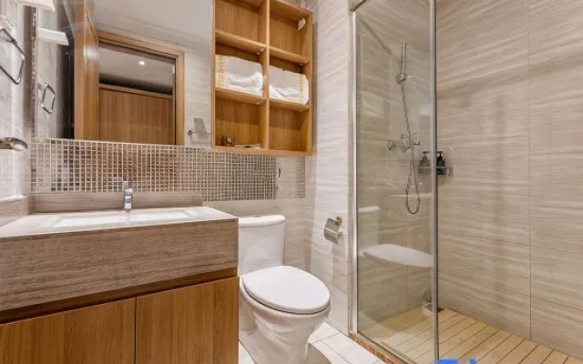 Manting | Minimalism · Space Art Atmosphere · City View Time Hotel – Bathroom – Zibo