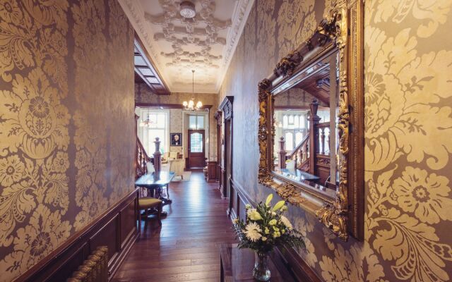 Merewood Country House