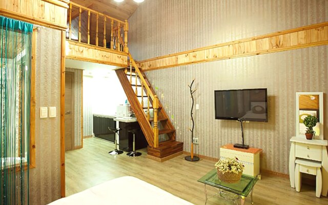 Gyeongju Forest Garden Pension