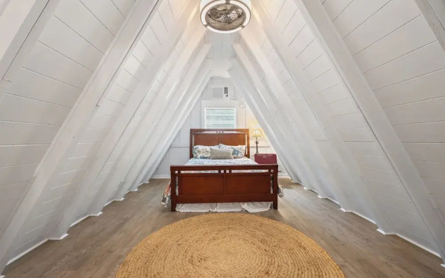 Natures Nook A-frame 2 BDR