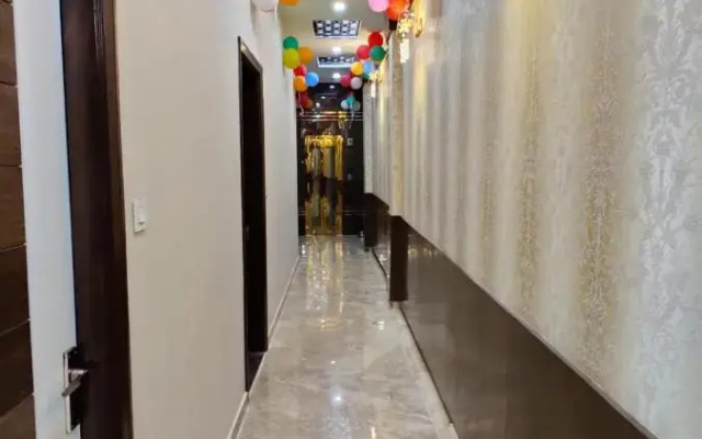 Guntas Residency