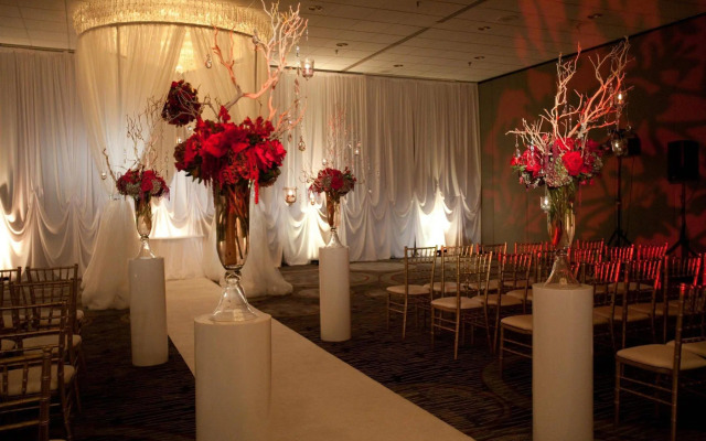 DoubleTree by Hilton Chicago - Magnificent Mile