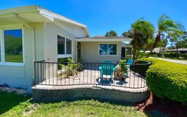Cozy 4-Bedroom Beachside Home