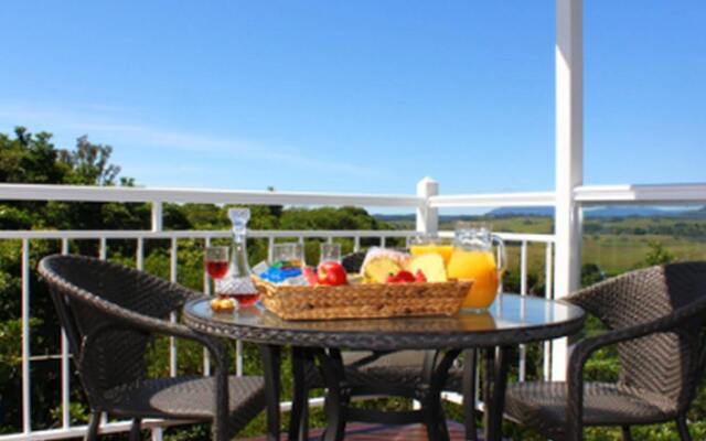 Tinaroo Sunset Retreat