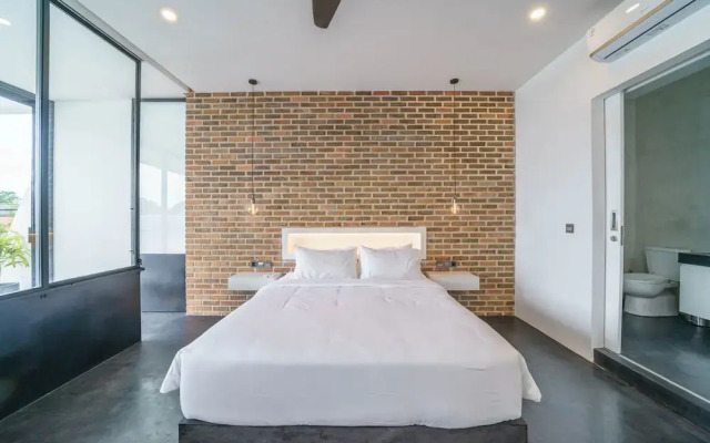 Loft Carolyn