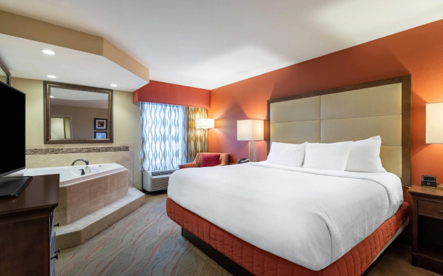 La Quinta Inn & Suites by Wyndham Pigeon Forge
