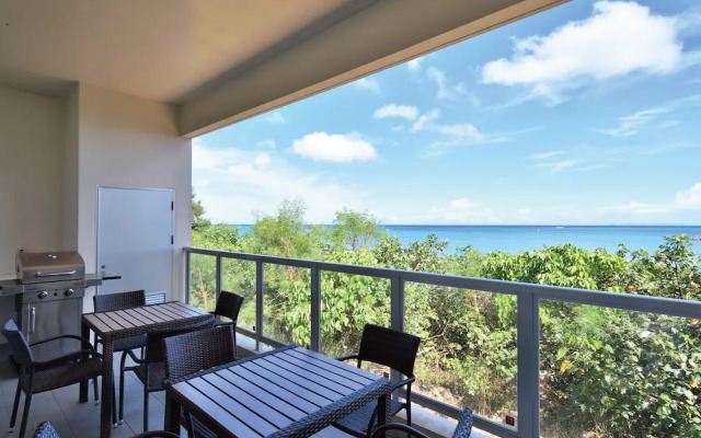 The Pool & Sauna Villa MOTOBU