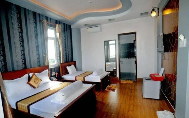 Phuc Hung Hotel 2