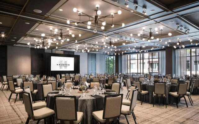 Halcyon - a hotel in Cherry Creek