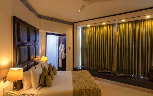 Hotel Shanti Palace