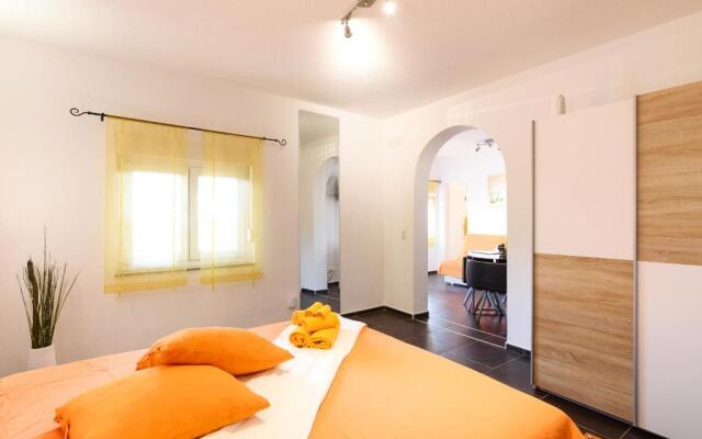 Studio Apartment Maslina