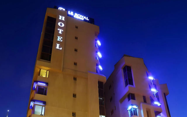Le Royal Express Hotel