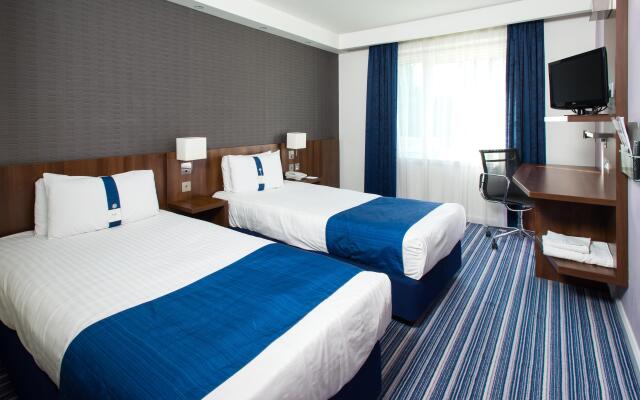 Holiday Inn Express Cambridge-Duxford M11, Jct.10 by IHG