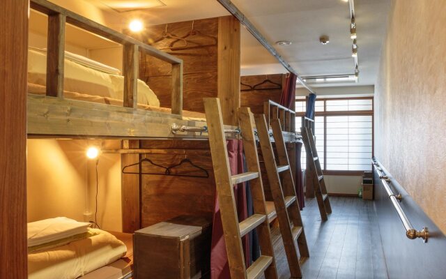 Osaka Hana Hostel