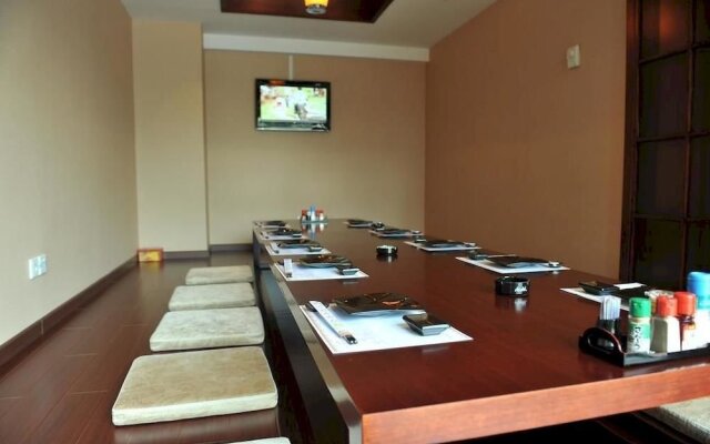 Western Coast Garden Hotel