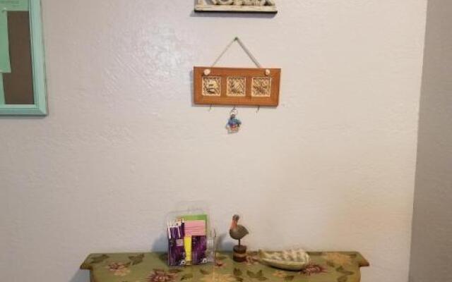 2BR/1BA Vacation Rental - Sienna Park