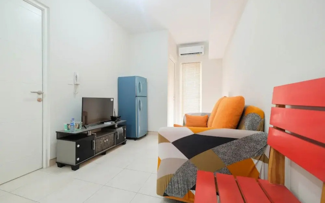 Minimalist 2BR Apartment The Springlake Summarecon
