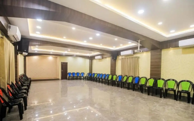 Hotel Grand Palace & Banquet