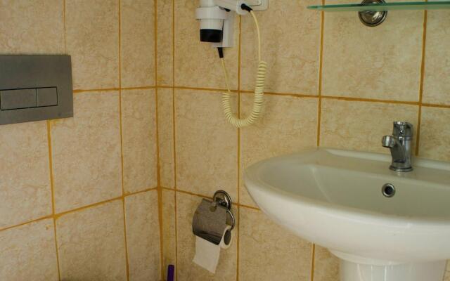 Hotel Seril 1
