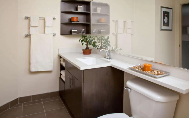 Sonesta Simply Suites Boston Burlington