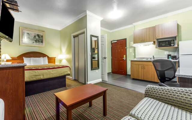 Rodeway Inn & Suites