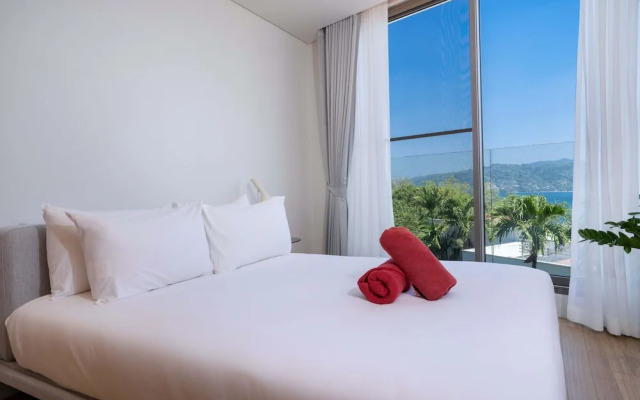 Sea View Condo BluePoint 817 Adults Only