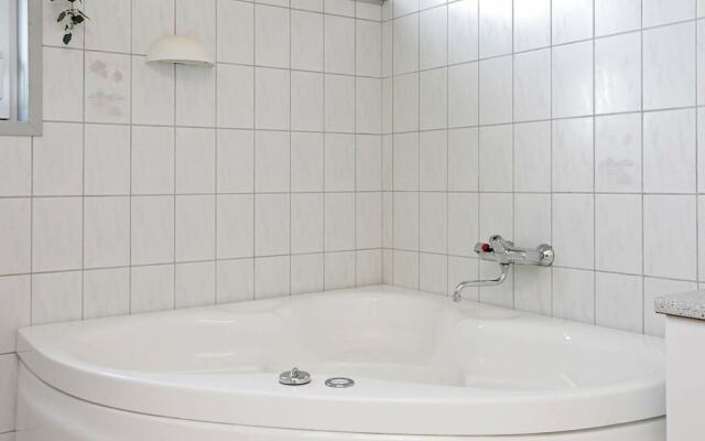 Sprawling Holiday Home at Hvide Sande With Indoor Whirlpool