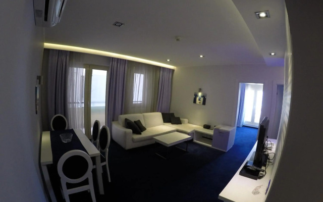 Apartments M Palace