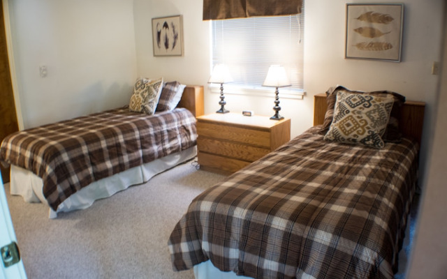 Wood Creek Condominiums