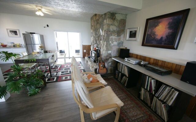 Shangri-La Oceanfront B&B