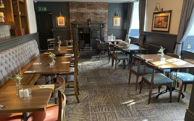 The George Hotel