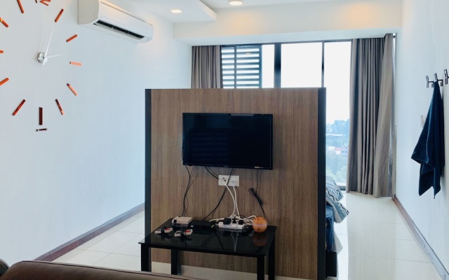 D'wharf Residence PD Waterfront Family Deluxe Suite by AirPlan – Guest Rooms – Port Dickson