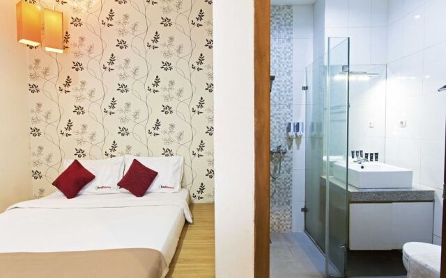 W Home Express Tebet